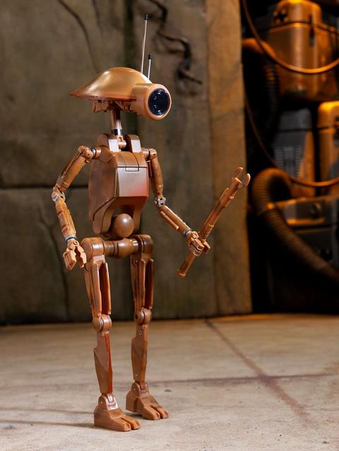 Pit Droid Interactive Action Figure – Star Wars – D23: The Ultimate Disney Fan Event